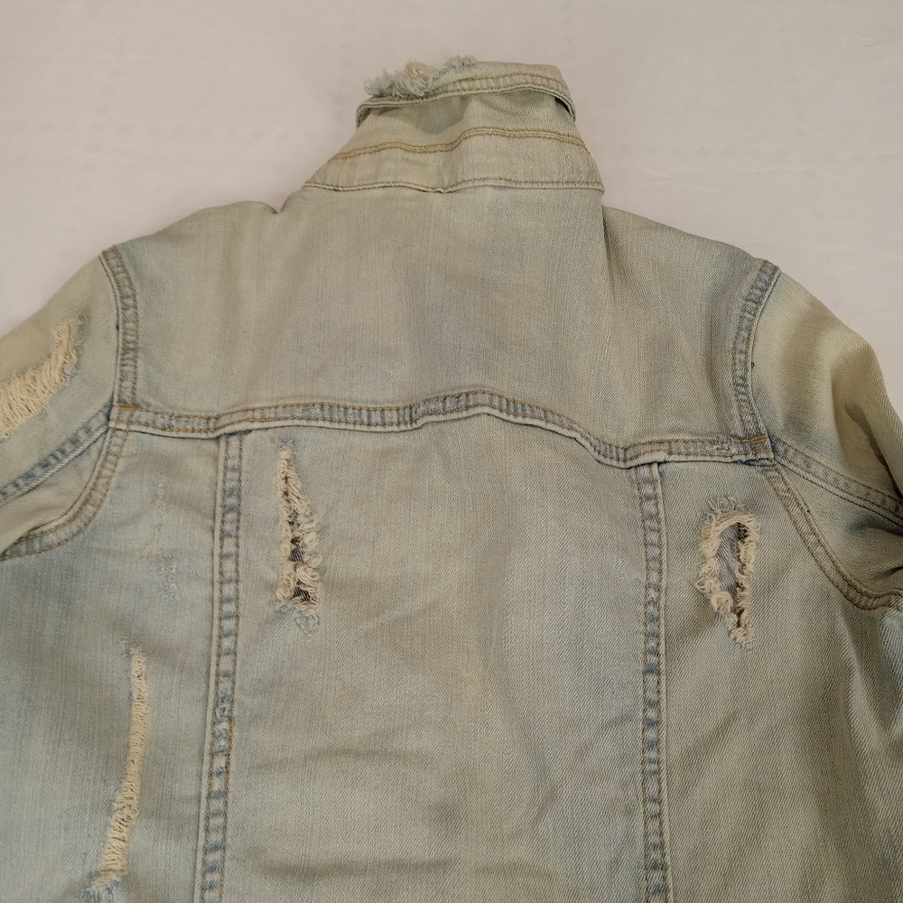 Aeropostale Women's Faded Blue Ripped Denim Jacket Size XS - Picture 13 of 16